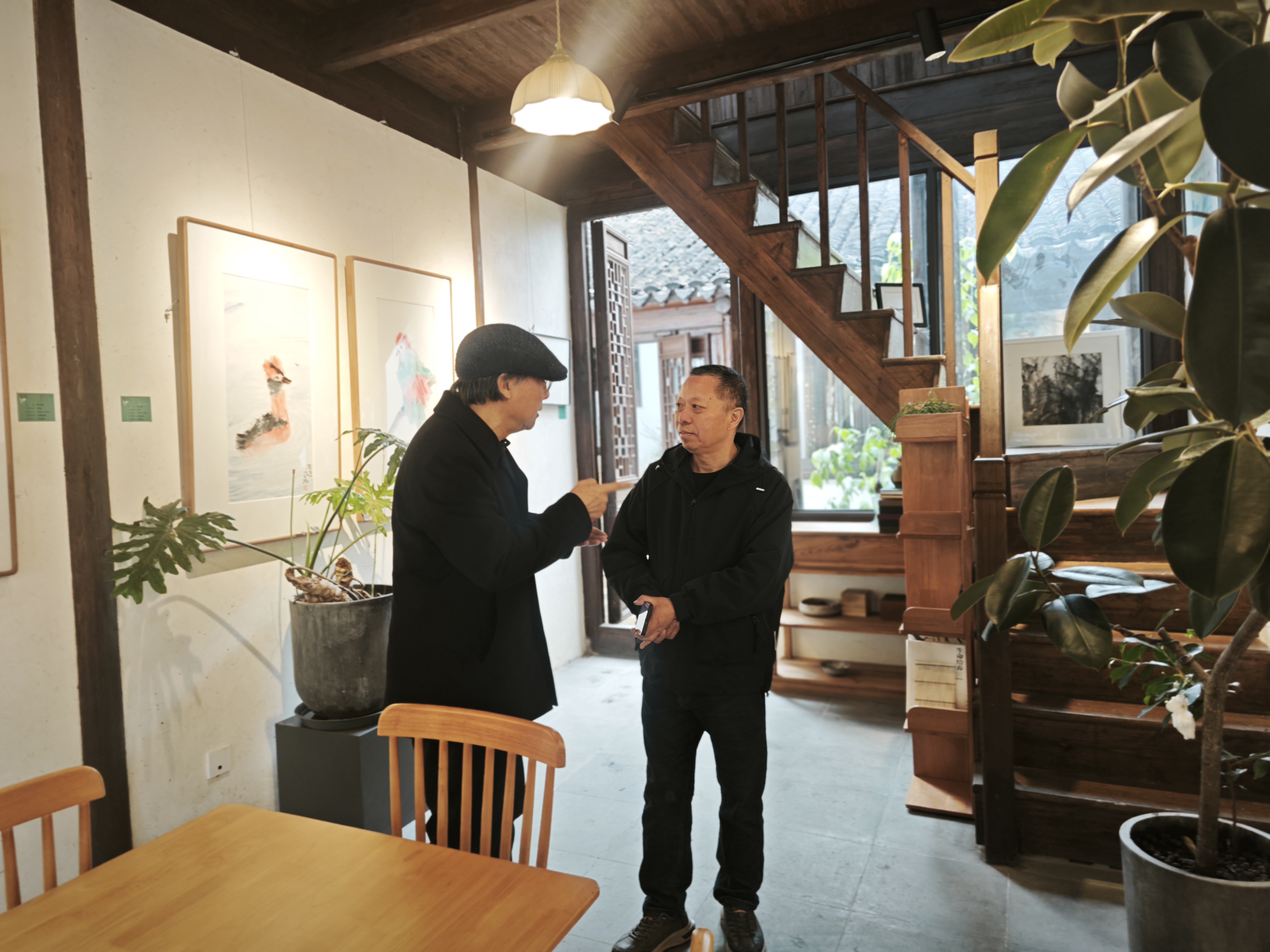 “留云——陈子游写意花鸟作品展” | 不拘于鸟的结构与花的形态，在宣纸上碰撞出生命的激情